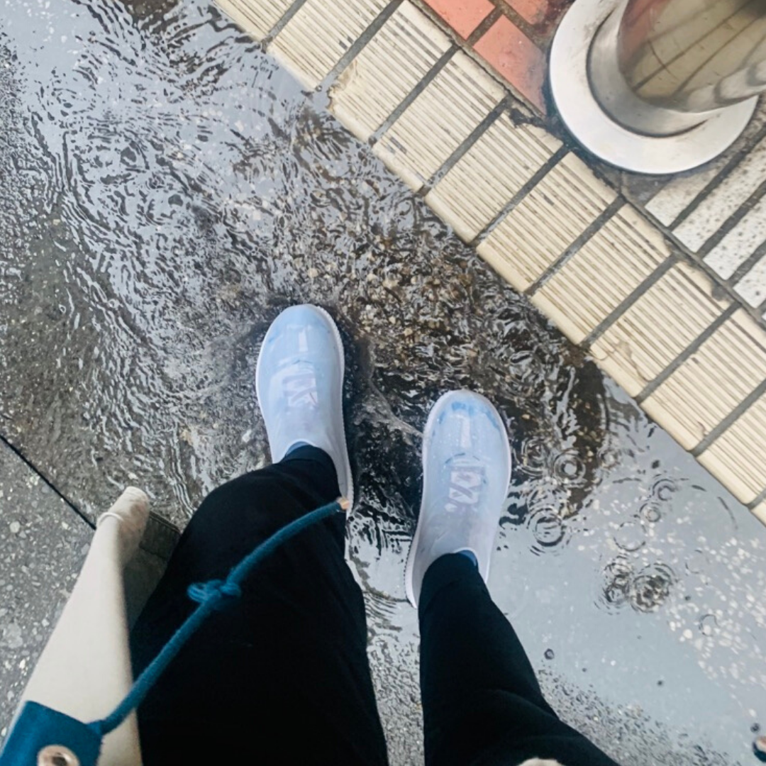 Shoes rain 2025 cover online